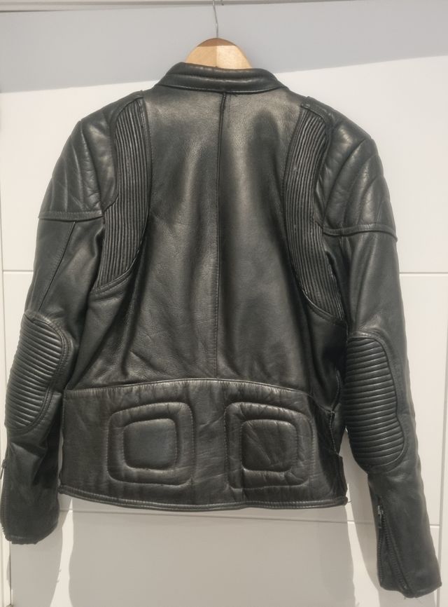 Chaqueta cuero moto
