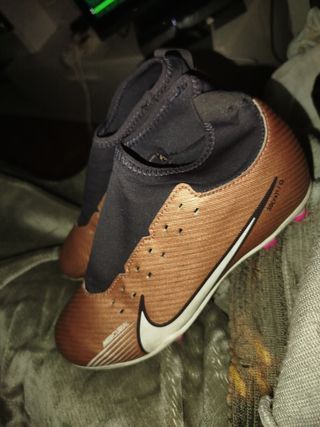 Zapatillas de futbol tacos