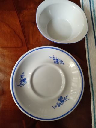 Tazza con piattino porcellana dipinta a mano 