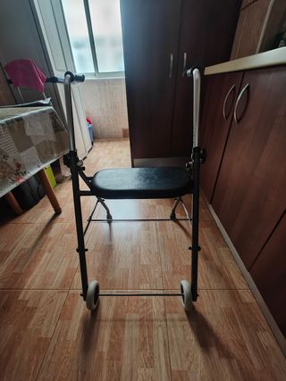 ANDADOR PLEGABLE REGULABLE