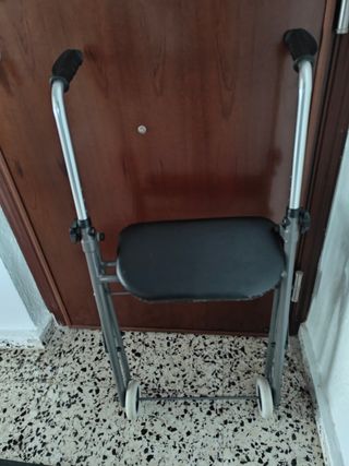 ANDADOR PLEGABLE REGULABLE