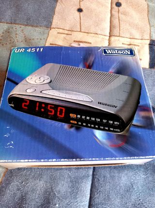 Reloj Radio Despertador NUEVO "WATSON"