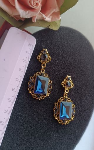 Nuovi - Orecchini in stile barocco a lobo pendente