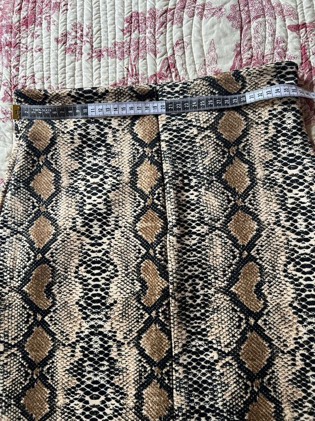 Saia com estampa animal