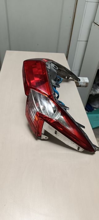 Piloto Trasero Kymco