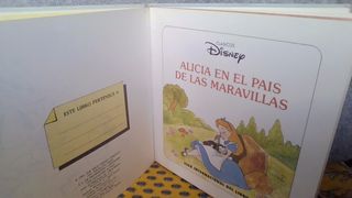 oferta Pack 7 cuentos y 2 cintas Walt Disney 1986