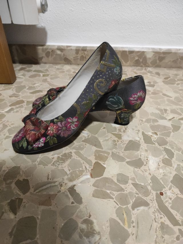 Traje de fallera completo