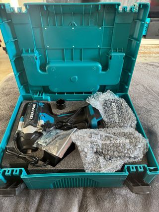 Llave de impacto 1800 N.M nueva