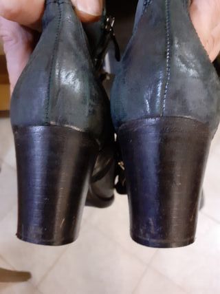 Stivaletti in pelle grigia n 35 SUGAR AND COCOA