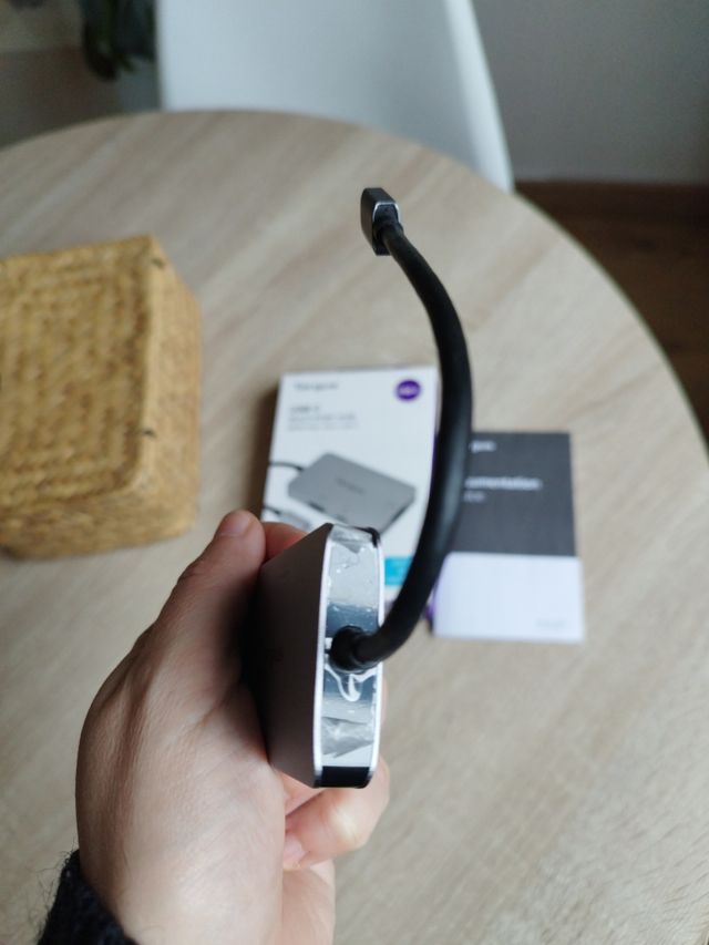 Multi port hub TARGUS