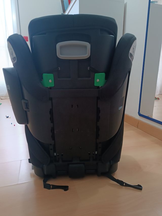 Silla de coche Affix i-size Midnight. Marca Graco 