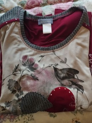 CAMISETA MANGA LARGA ESTAMPADA. XL.