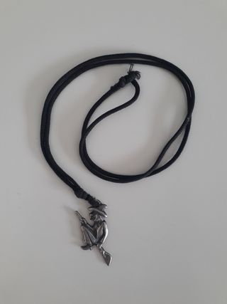 Collar bruja