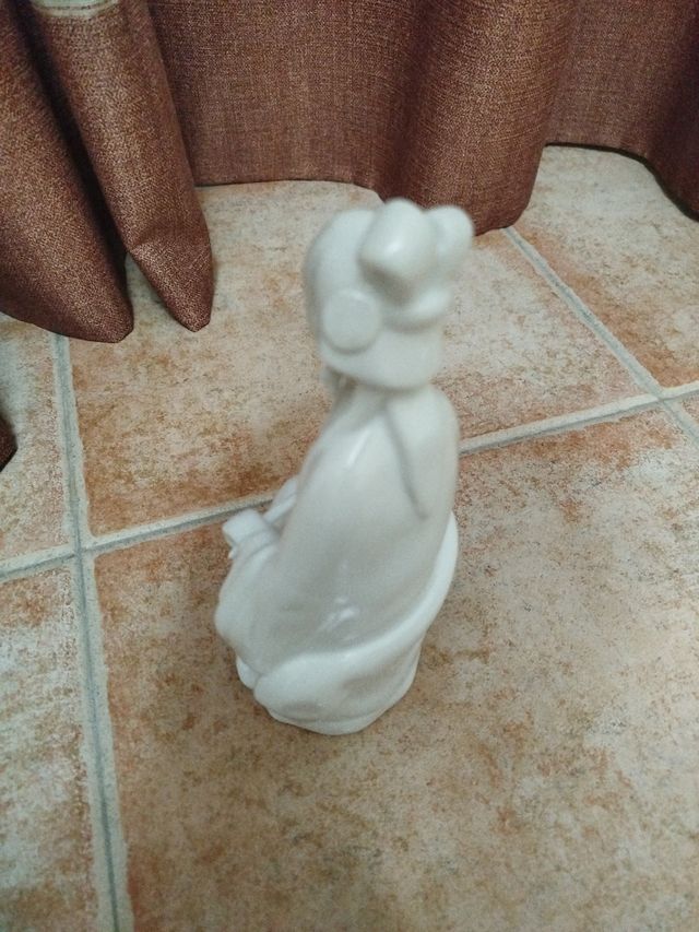 Figura ceramica bidasoa