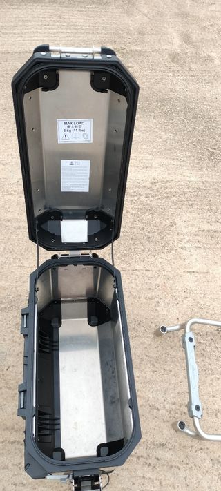 Maletasde aluminio Triumph