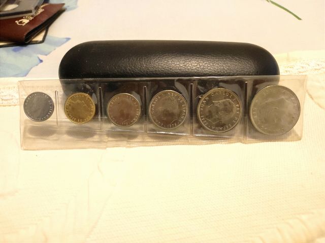 MONEDAS PESETAS REY JUAN CARLOS 1975