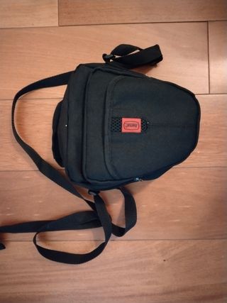 Funda Camara Reflex o Bridge marca Hama