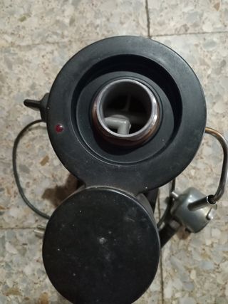 Cafetera de 5 cafés y calienta leche