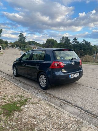 Volkswagen Golf 2005