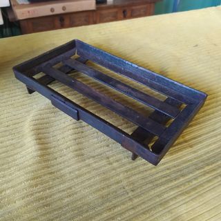 ANTIGUA PLANCHA DE HIERRO