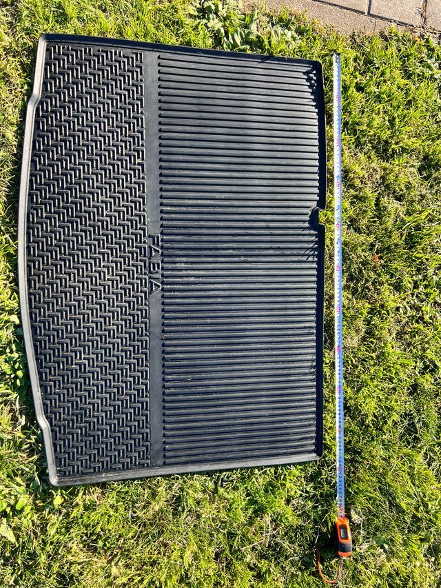 Tappeto e portabagagli Skoda Fabia