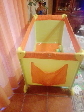 Cuna de viaje