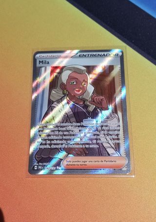 Mila Full Art carta Pokemon PRE