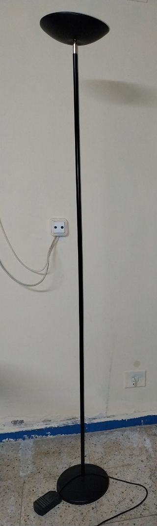 Lámpara de pie
