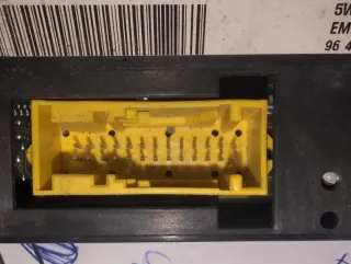 Pantalla multifunció Peugeot 206