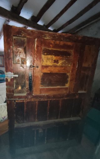 Puerta Antigua - Escucho ofertas