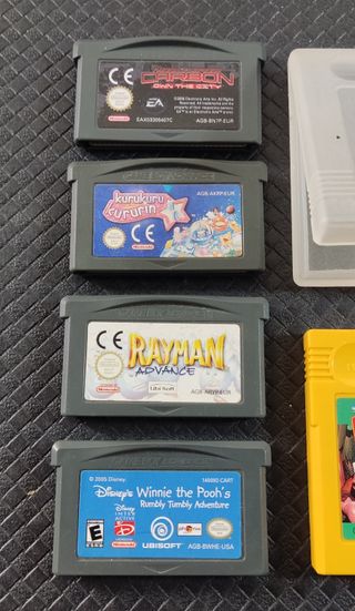 Lote de videojuegos Game Boy y Game Boy Advance