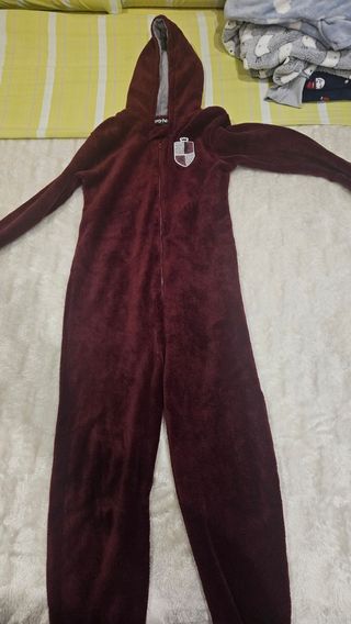 LOTE DE 5 PIJAMAS CALENTITOS