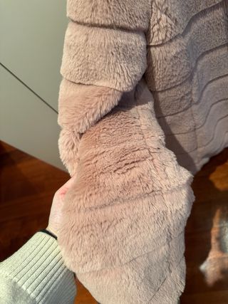 Chaqueta de pelo rosa