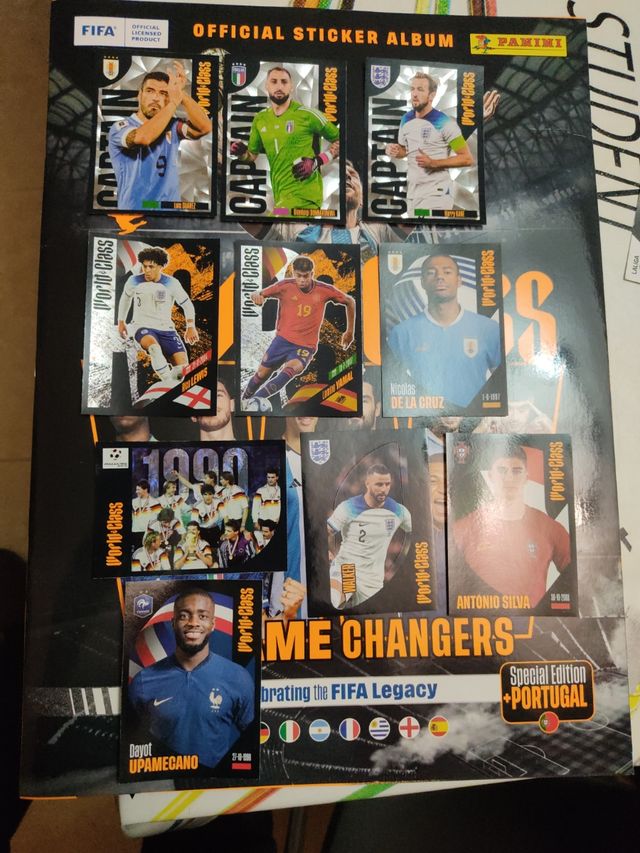 Album di prima classe + adesivi