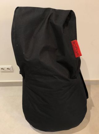 Puff, sillón individual color oscuro