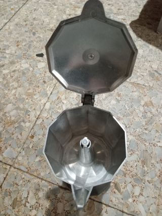 Cafetera de aluminio para 8 cafes