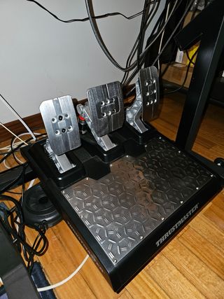 t-gt2  +pedales t-lcm +2 volantes