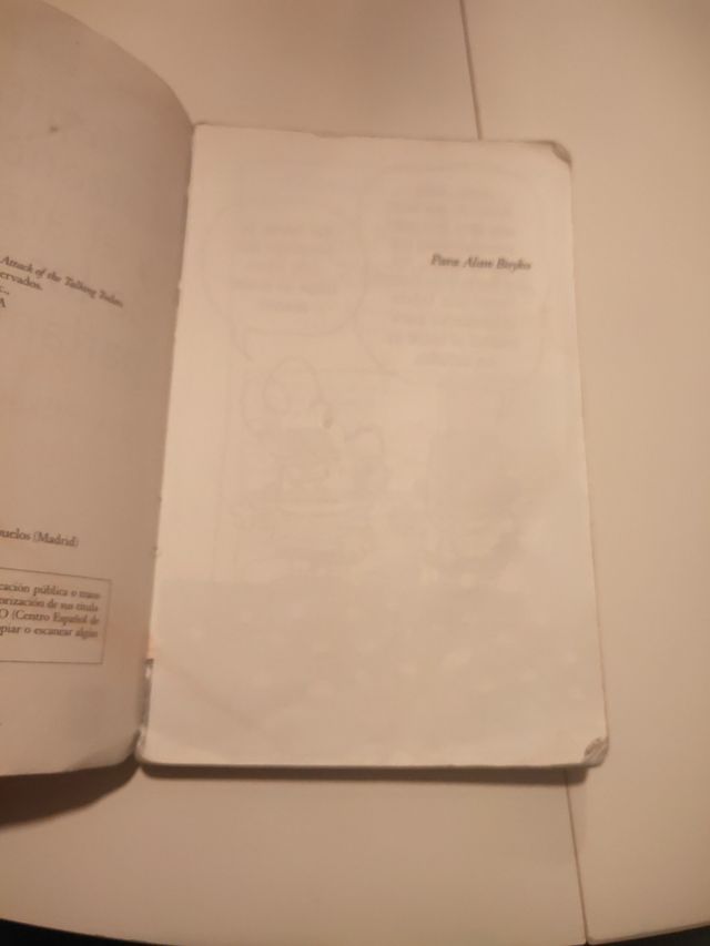 El Capitán Calzoncillos y el ataque de los retretes parlantes