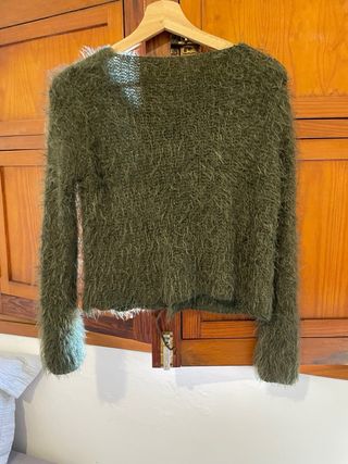 Chaqueta de pelito con etiqueta