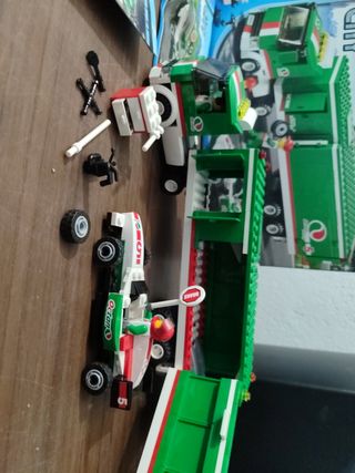 LEGO City - En la Ciudad: 60025