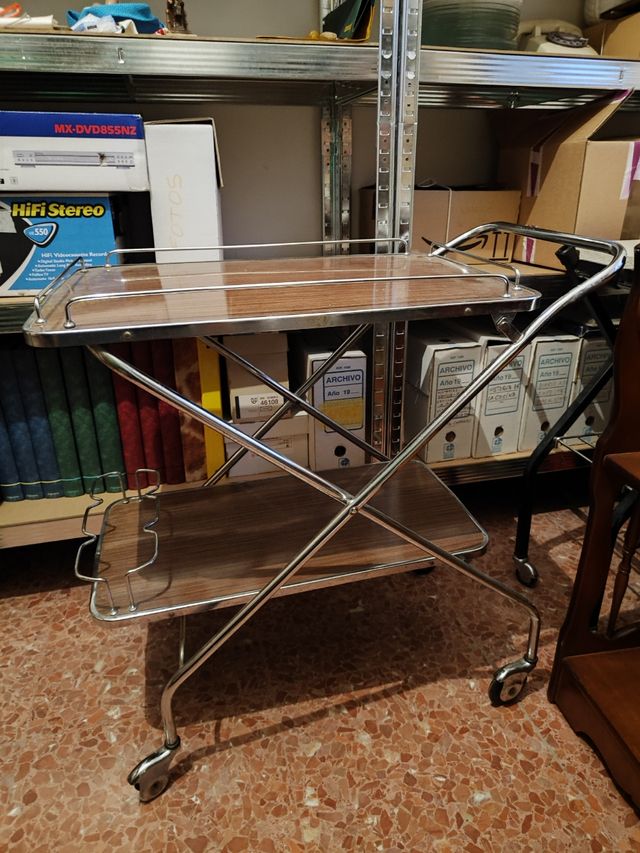 Mesa camarera vintage