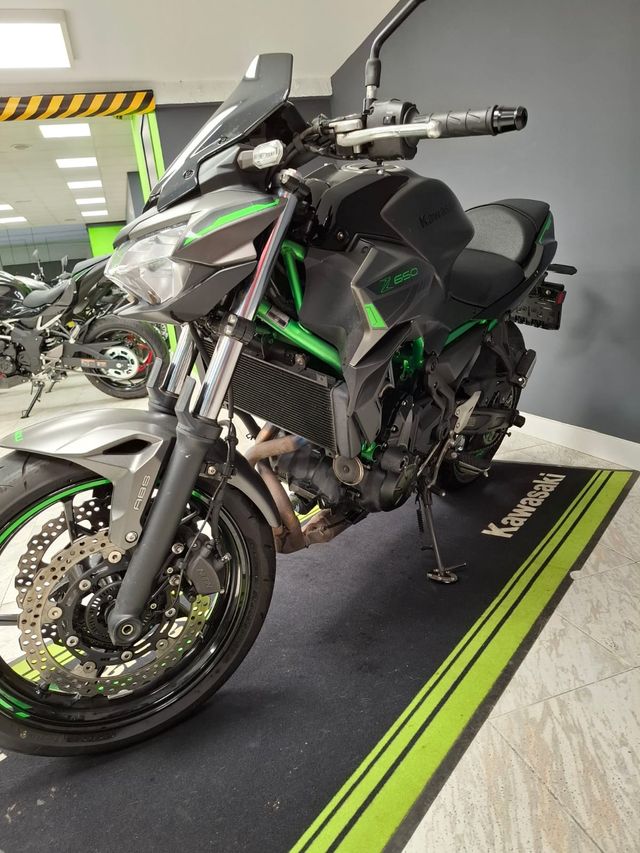 KAWASAKI Z650