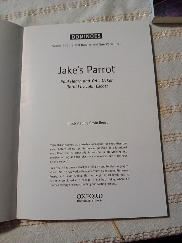 Jake's Parrot (Dominoes. Level One)