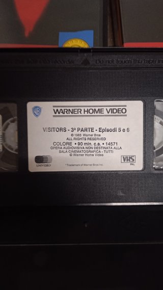 N 3 video cassette VISITORS