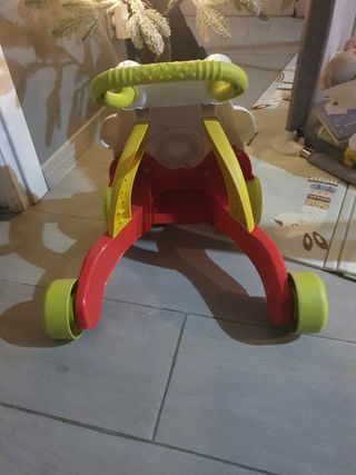 Correpasillos tacataca andador