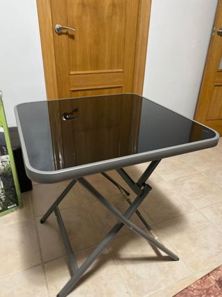 Mesa plegable de aluminio