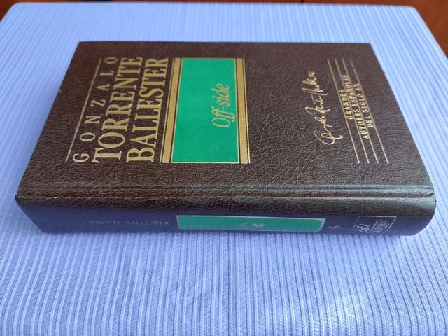 3x2 Libro Off-side de Gonzalo Torrente Ballester