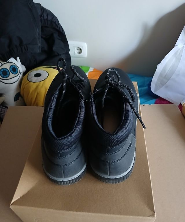 Botas de cordones chico