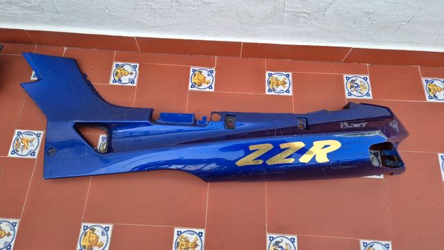 Carenado ZZR 600. Cachas laterales