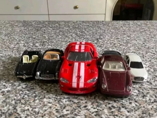 Lotto 10 macchinine da collezione